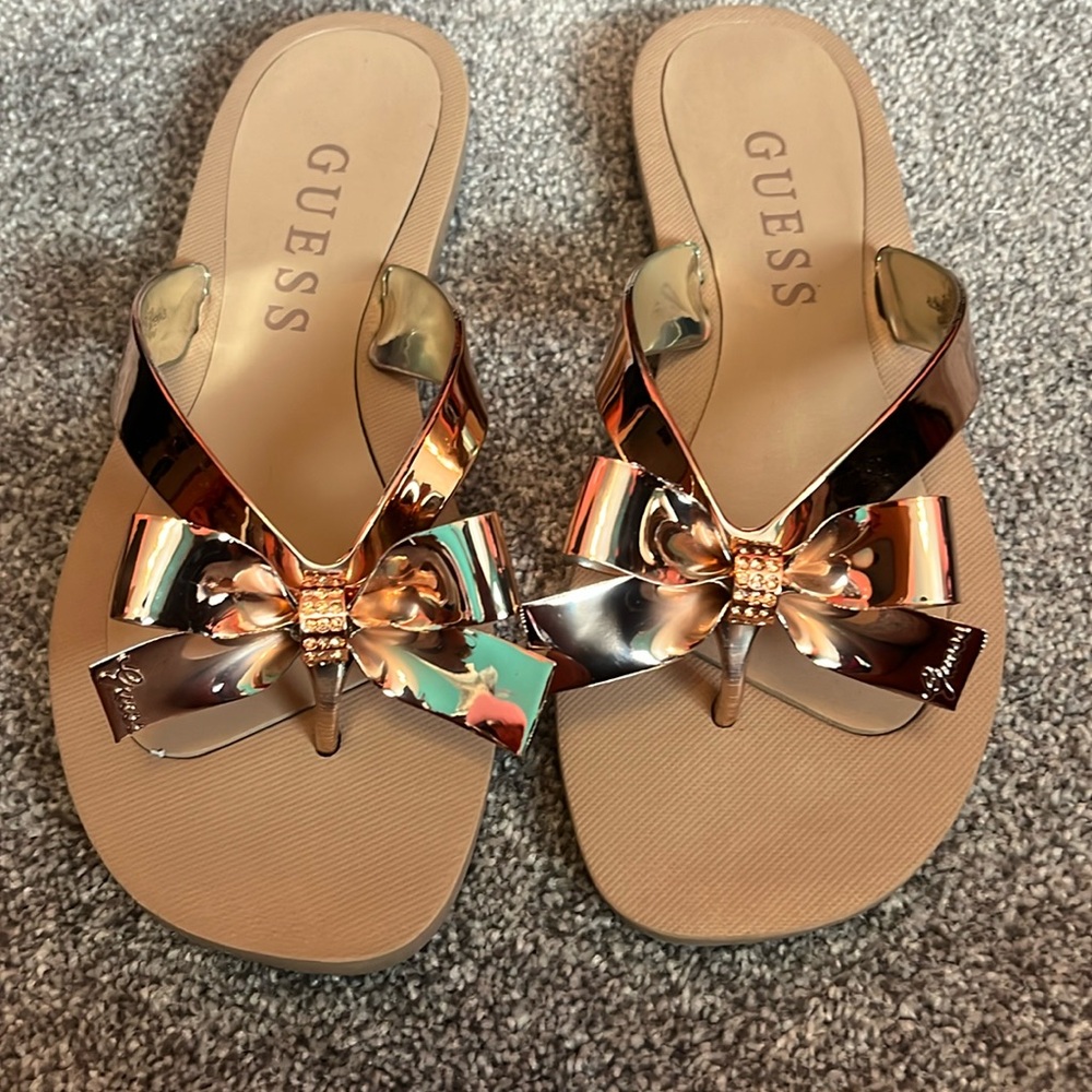 Guess gold bow sandles